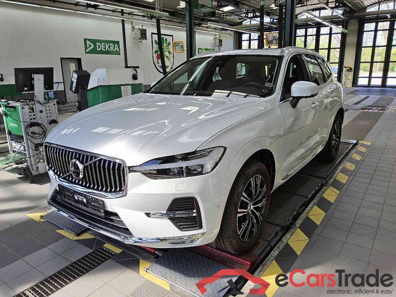 Volvo XC60 (03.2017->) DE - SUV5 B5 (Benzin) 2WD EU6d, Inscription Mild-Hybrid, (Facelift) 2021 - 2022