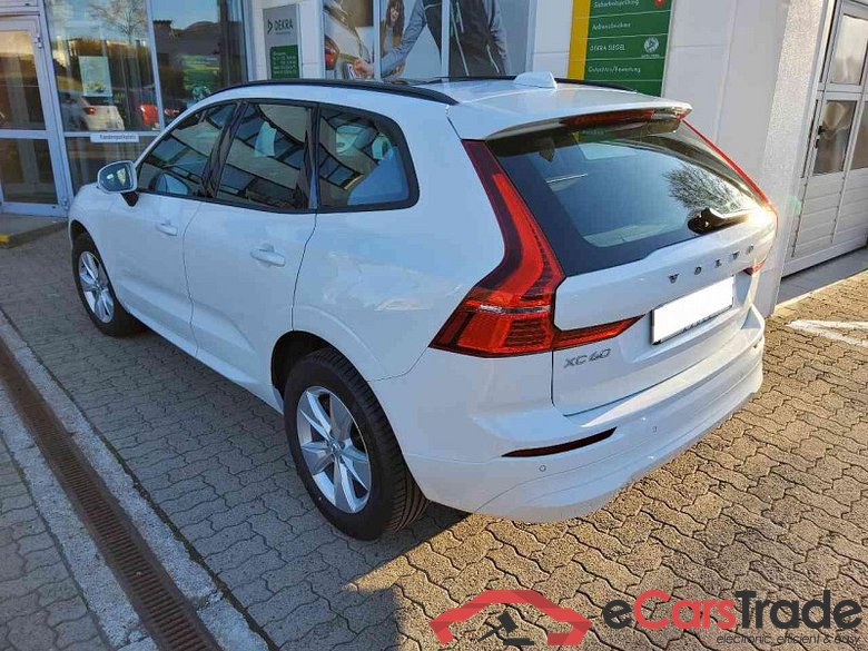 Volvo XC60 (03.2017->) DE - SUV5 B4 (Benzin) 2WD EU6d, Momentum Mild-Hybrid, (Facelift) 2021 - 2022 #4