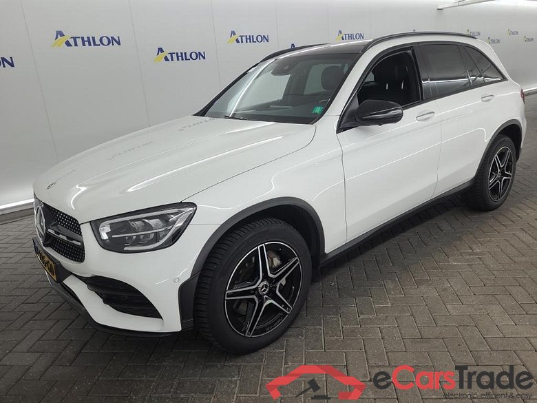 MERCEDES-BENZ GLC GLC 300e 4MATIC Business Solution AMG 5D 235kW #1