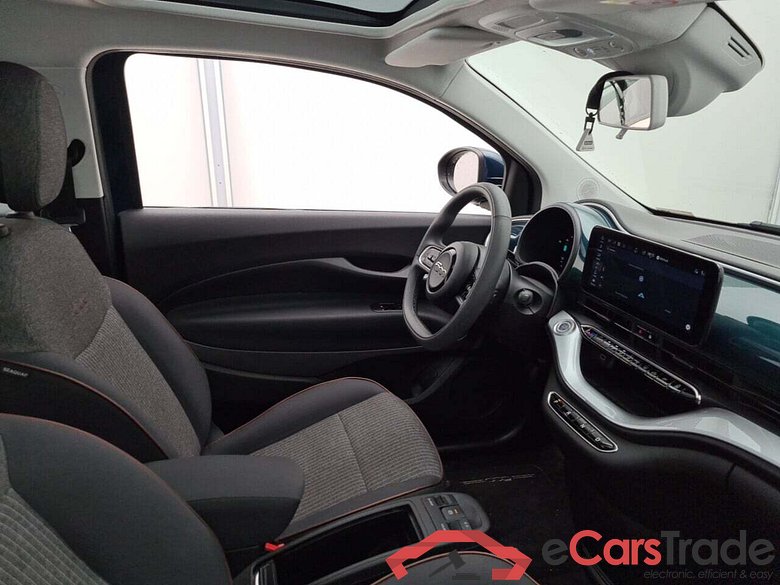 FIAT 500E 42KWH ICON #3