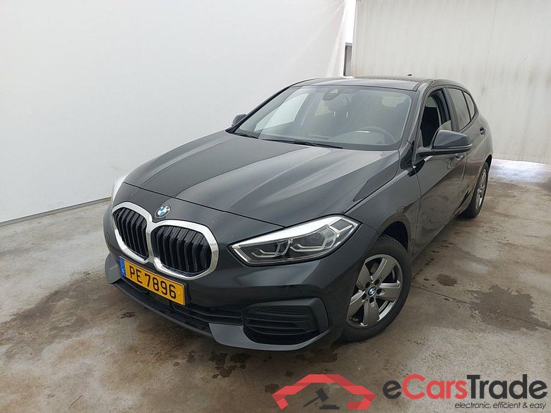 BMW 1 Reeks Hatch 118iA (100 kW) 5d #1