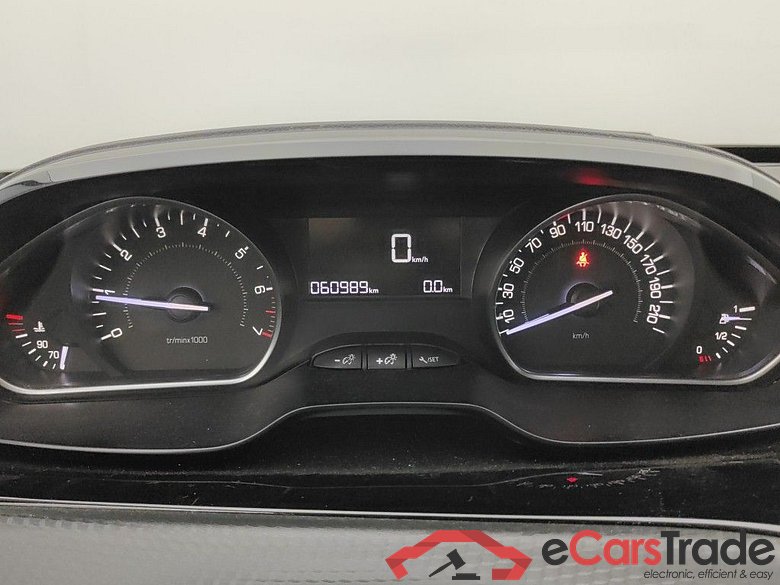 Peugeot 2008 1.2 Puretech 61kW S&S Active 5d #6