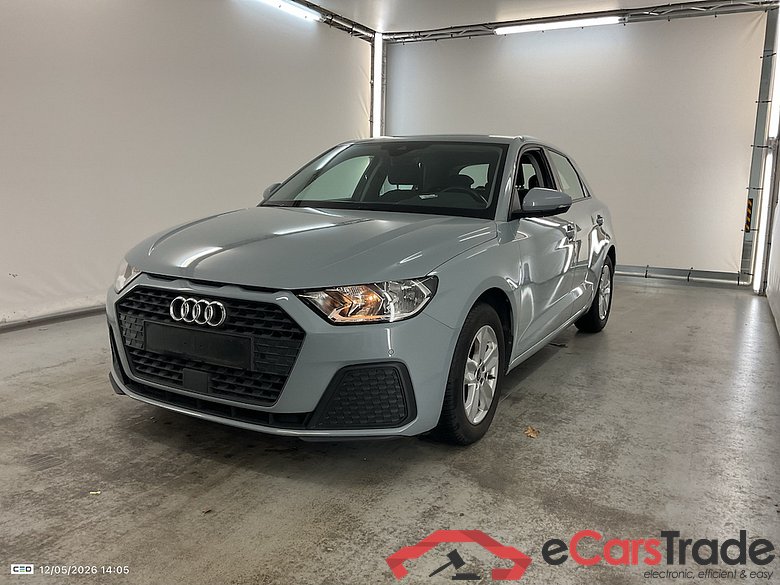 AUDI A1 1.0 25 TFSI ATTRACTION