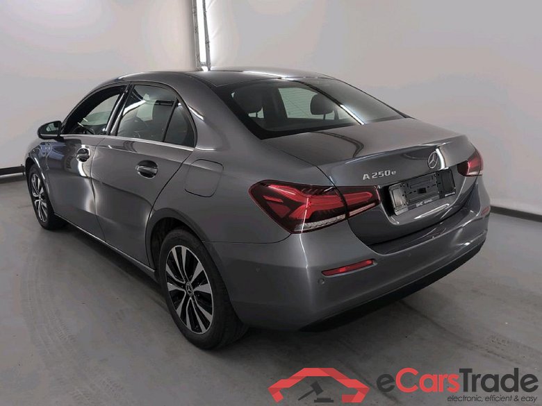 Mercedes-Benz A 250 A 250 e Lim. Style (EURO 6d) 250 e #3