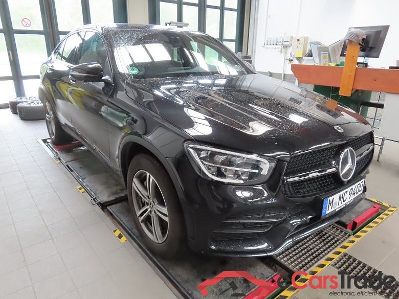 Mercedes-Benz GLC Coupe (BM 253)(11.2016->) DE - SUV5 GLC 200 EU6d, 4Matic AMG Line, (Facelift) 2020 - 2023 #2