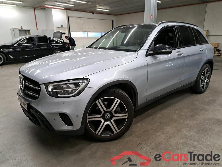 MERCEDES - MER GLC 200 d 163PK DCT Advantage With Thermotronic & Night Pack & Burmester Sound & Pano Sliding Roof