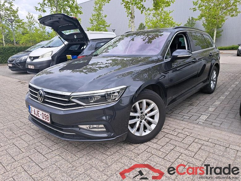 VOLKSWAGEN - VW  PASSAT VARIANT TDI 150PK Style Business & Towing Hook