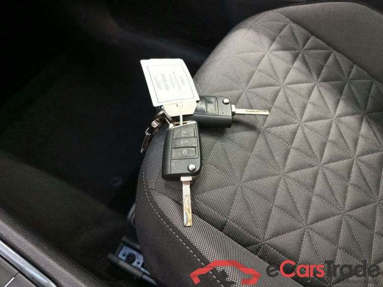 VOLKSWAGEN TIGUAN DIESEL - 2021 2.0 TDI 150 SCR 4Motion Life BMT DSG 5d #4