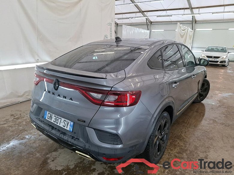 RENAULT Arkana / 2021 / 5P / SUV R.S. Line E-TECH 145 -21B #3