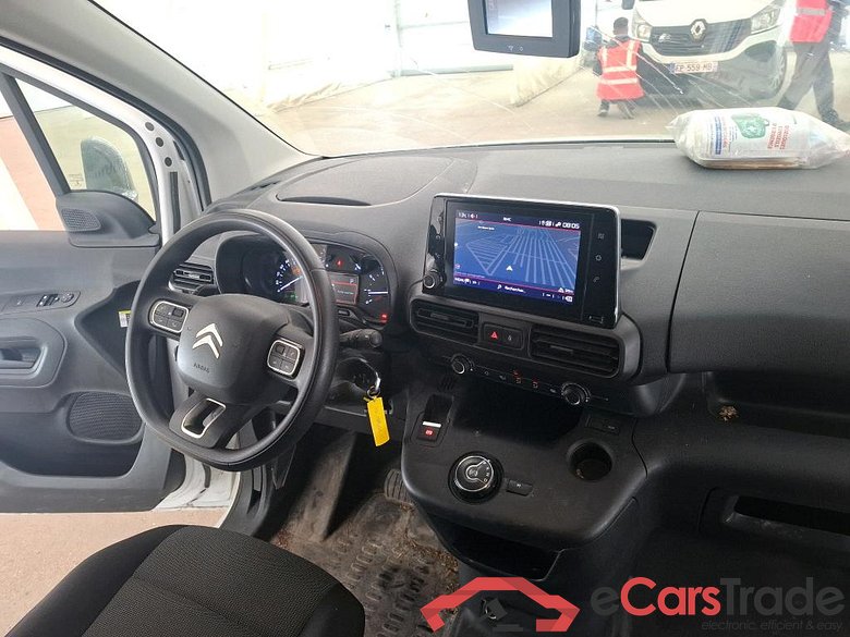 Berlingo Fourgon Club M 1000 1.2 PureTech 130CV BVA8 E6d #5