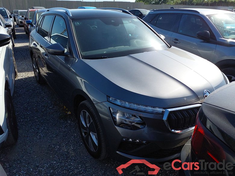 SKODA Kamiq 1.5 TSI 110kW (150CV) Manual 6 vel Design(Pano + Winterpack)