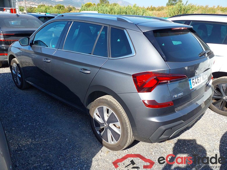 SKODA Kamiq 1.5 TSI 110kW (150CV) Manual 6 vel Design(Pano + Winterpack) #2