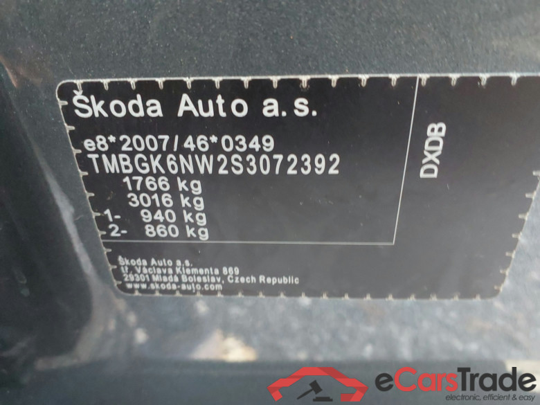 SKODA Kamiq 1.5 TSI 110kW (150CV) Manual 6 vel Design(Pano + Winterpack) #5