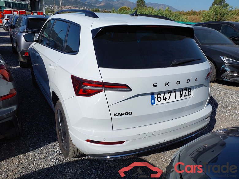 SKODA Karoq 2.0 TDI 110kW 150cv DSG AutomÃ¡tico Sportline #2