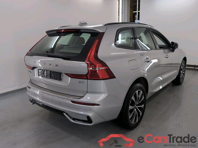 VOLVO XC60 2.0 B4 D MHEV PLUS DARK AUTO #4