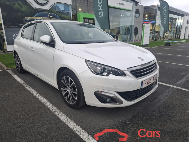 PEUGEOT 308 1.2 PureTech Allure STT #1