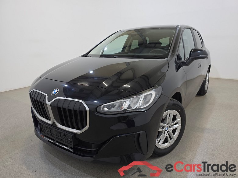 BMW 218d Active Tourer Aut. LED Navi KeylessGo Camera Klima PDC ...