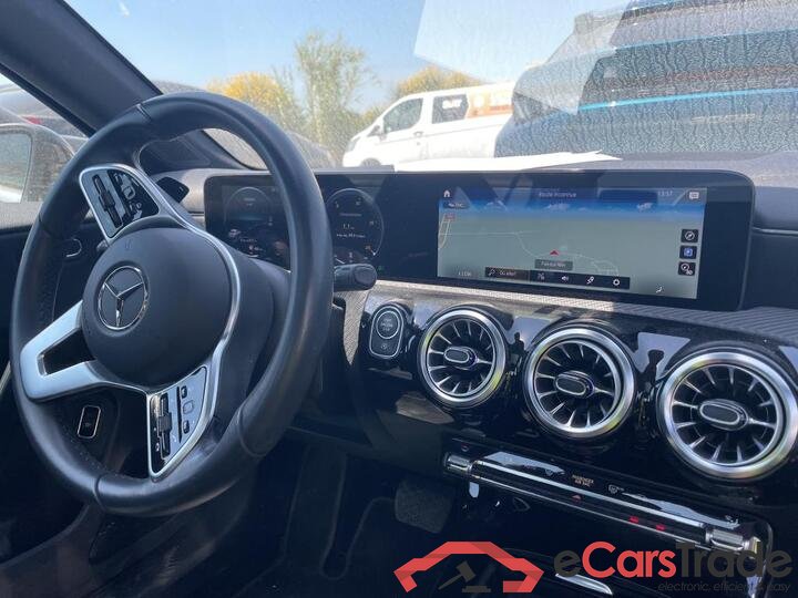 Mercedes A 180d Limo Aut. Pano LED-MultiBeam Widescreen Burmester Ambient Navi 1/2 Sport-Leather KeylessGo Camera Klima PDC ... #5