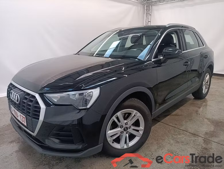 Audi Q3 35 TDI S Tronic Business Edition 5d #1