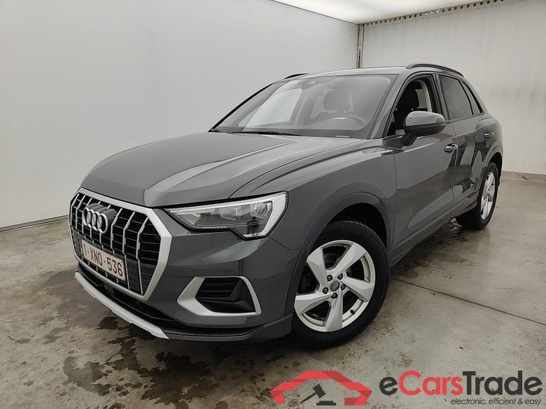 Audi Q3 35 TDI S tronic Advanced 5d #1