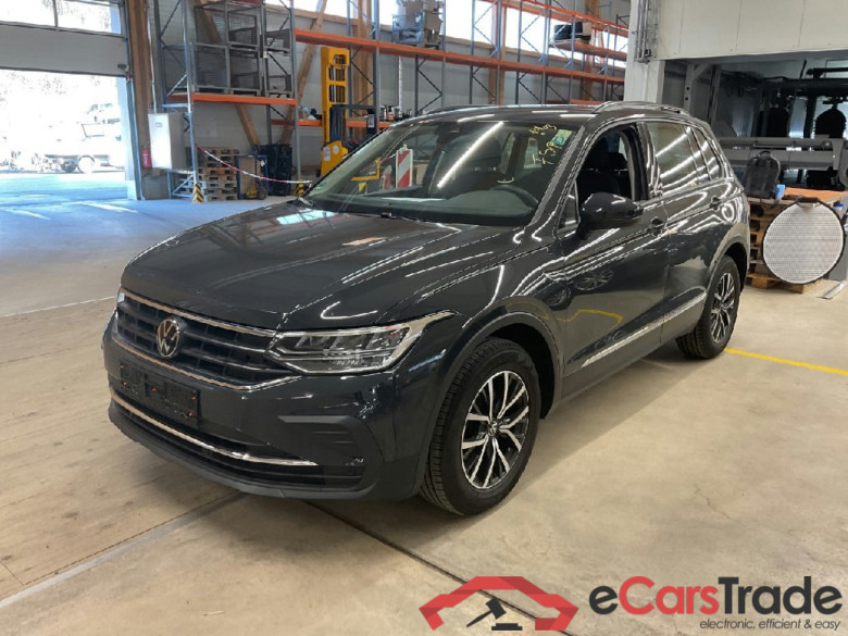 Tiguan Life 2.0 TDI 110KW MT6 E6d #1