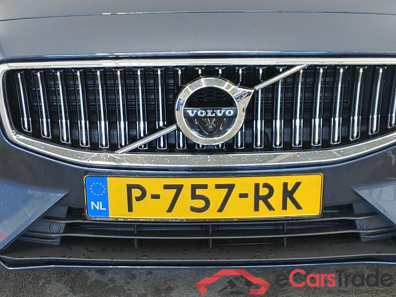 Volvo V60 Recharge T6 AWD Automaat Inscription 5d #5