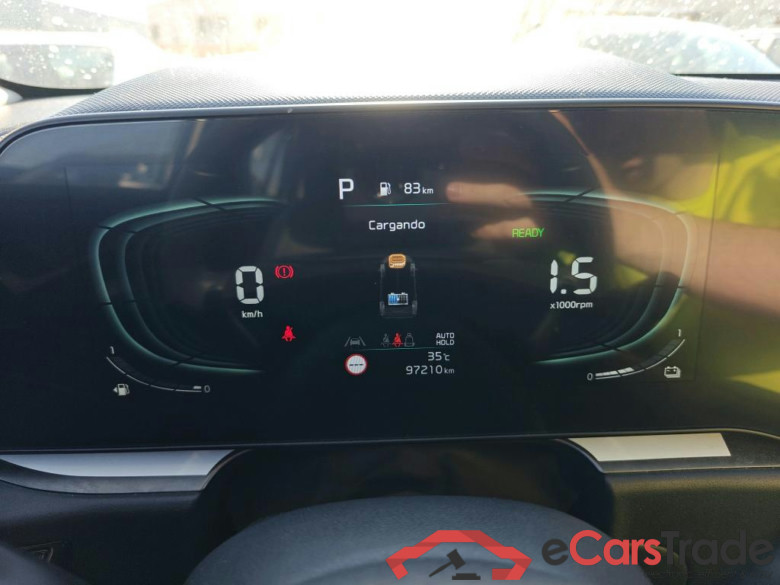 KIA Niro / 2022 / 5P / crossover 1.6 GDi HEV 104kW (141CV) Drive #4