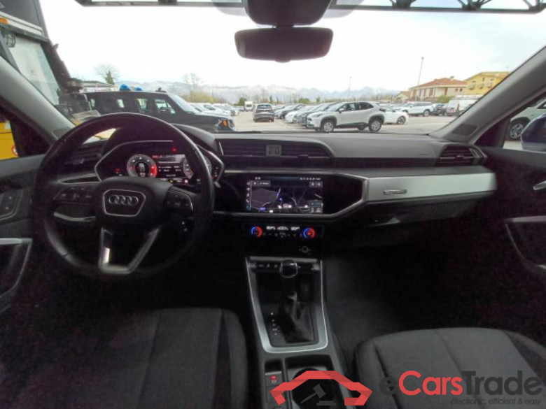 AUDI Q3 SPORTBACK / 2019 / 5P / SUV 35 TDI QUATTRO S TRONIC BUSINESS PLUS #3