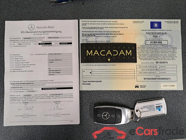 MERCEDES - MER EQB 300 4MATIC AMG Line 228PK Pack Premium & Night & Third Row Seats For Two & Pano Roof  * ELECTRIC * #4