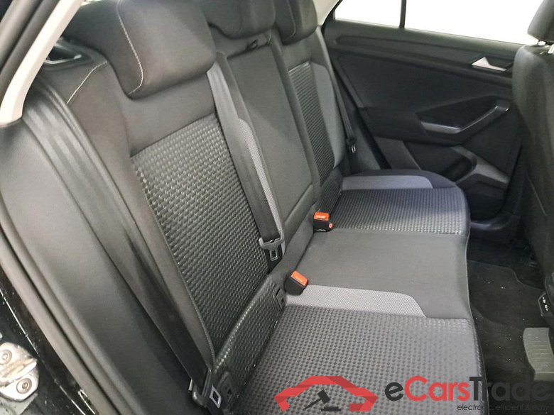 VOLKSWAGEN T-ROC 1.5 TSI DSG ACTIVE #6