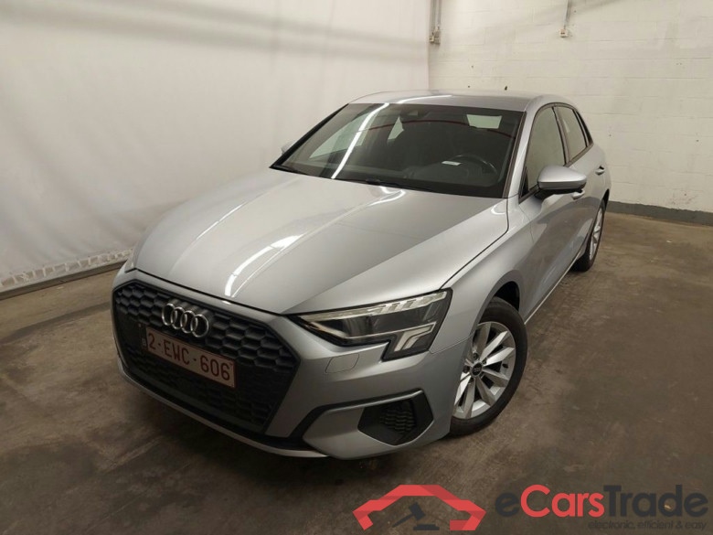 Audi A3 Sportback 1.0 30 TFSi 81kW S tronic Attraction BE 5d #1