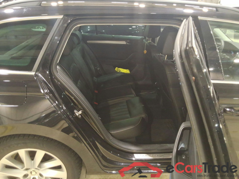 SKODA SUPERB COMBI 1.4 TSI PHEV 160KW DSG6 CLEVER #5