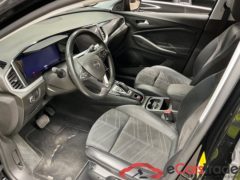 Grandland X Ultimate Plug-in-Hybrid 1.6 Turbo 165KW AT8 E6d #4