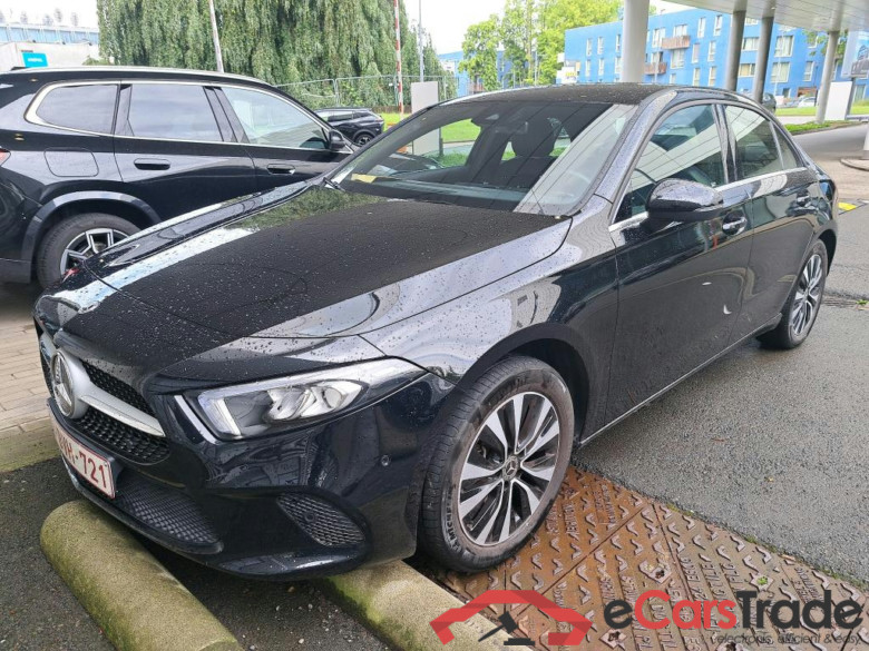 MERCEDES-BENZ A-CLASS LIMOUSINE 1.3 A 250 E BUSINESS SOLUTION DCT #1