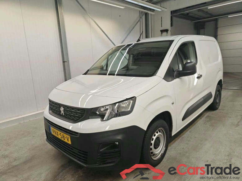 PEUGEOT Partner 1.2 PT. Premium #1