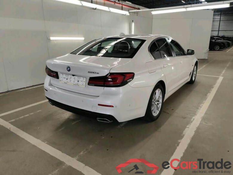 BMW 5 Reeks Berline 5 Reeks Berline 520e 150kW (PHEV) 150kW/204pk  4D/P Auto-8 #4