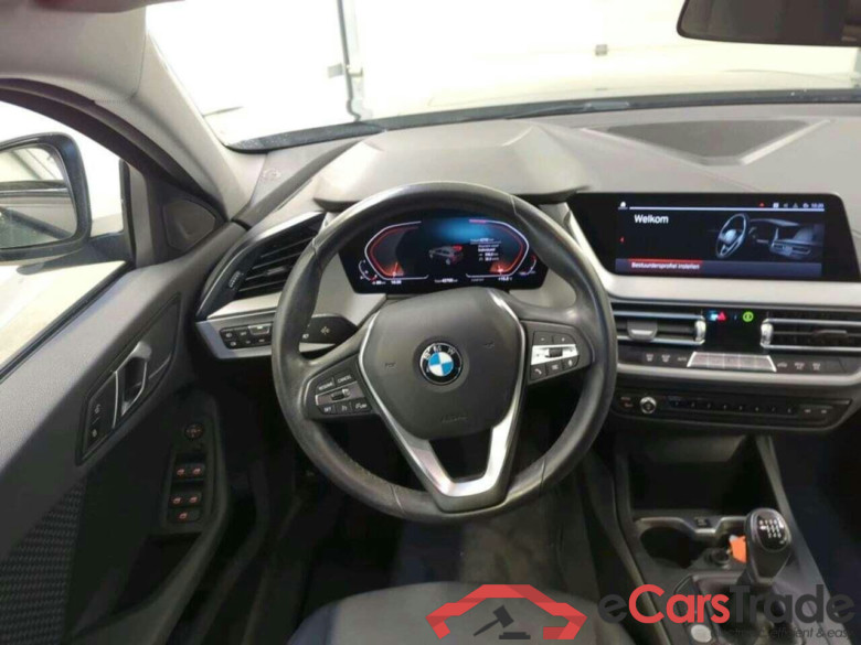 BMW 1-serie 118i Bns Edition #3