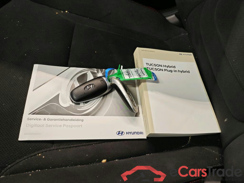 Hyundai Tucson 1.6 T-GDI HEV N Line Automaat 5d #4
