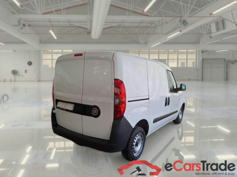 FIAT DOBLÒ CARGO / 2014 / 4P / VETT. FURGONATA CH1 BUSINESS 1.6 MJET 105CV E6D-F SeS #2