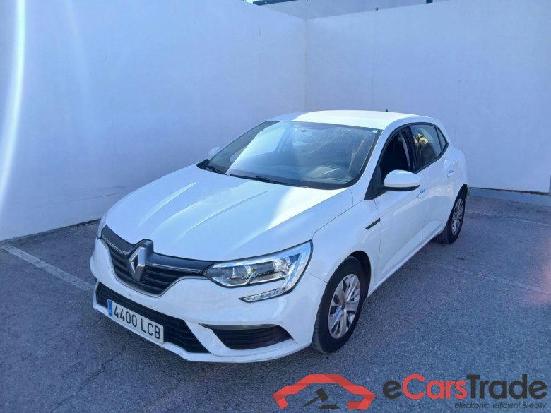 RENAULT Mégane / 2015 / 5P / berlina con portón Life Blue dCi 70kW (95CV) #1