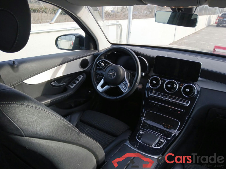 MERCEDES-BENZ Clase GLC / 2019 / 5P / todoterreno GLC 300 de 4MATIC #3