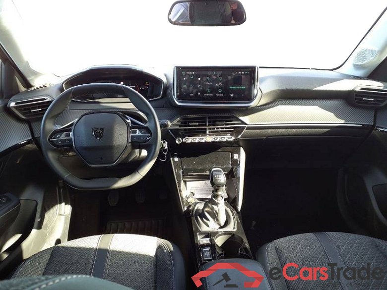 Peugeot 208 Allure 1.2L (1199 cc) 100 hp S&S, 6-speed manual (BVM6) #4