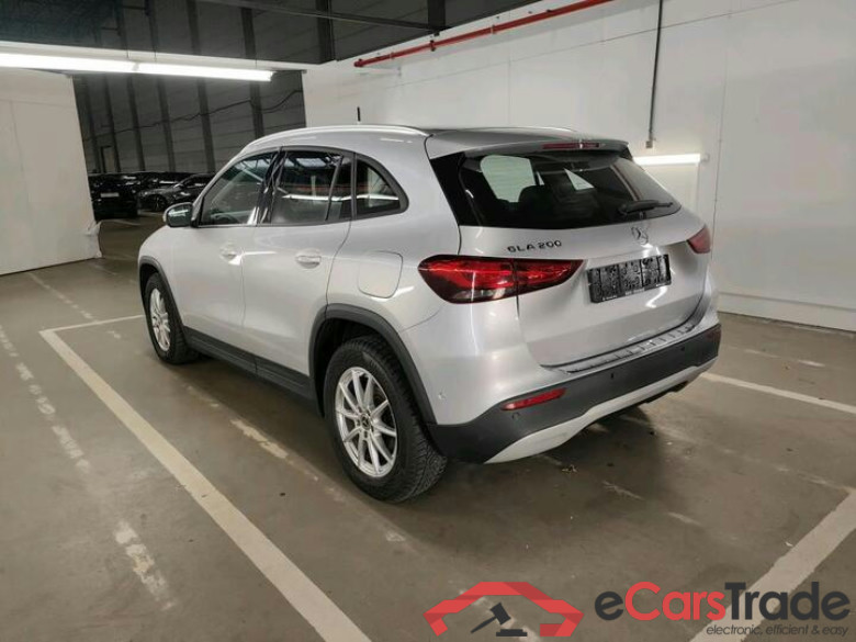 Mercedes GLA GLA GLA 200 Business Solution 120kW/163pk  5D/P Auto-7 #3