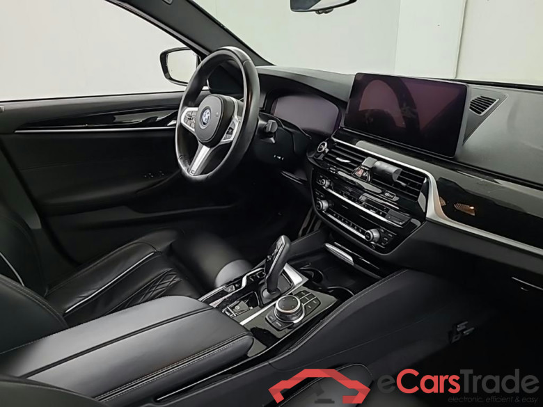 BMW 5 Serie Sedan 520e Business Edition Plus 4D 150kW #6