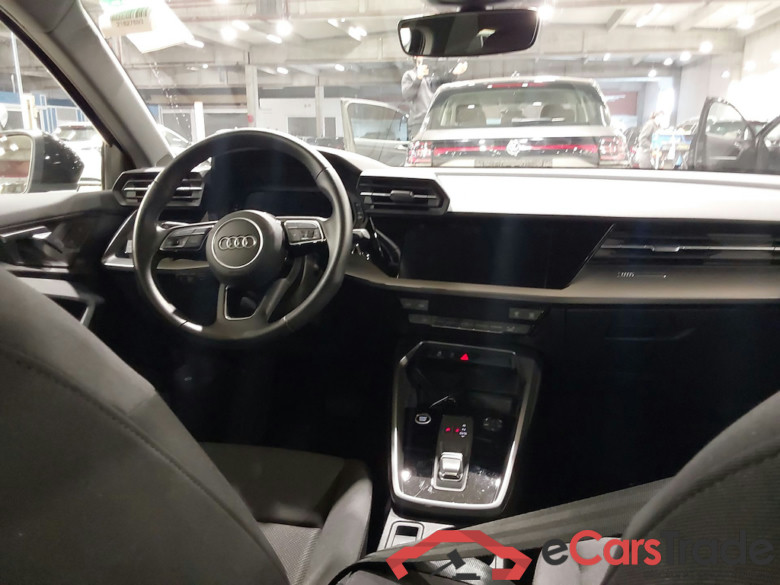 AUDI A3 BERLINE 2.0 TDI 35 110KW S TRONIC ATTRACTION B.E #6