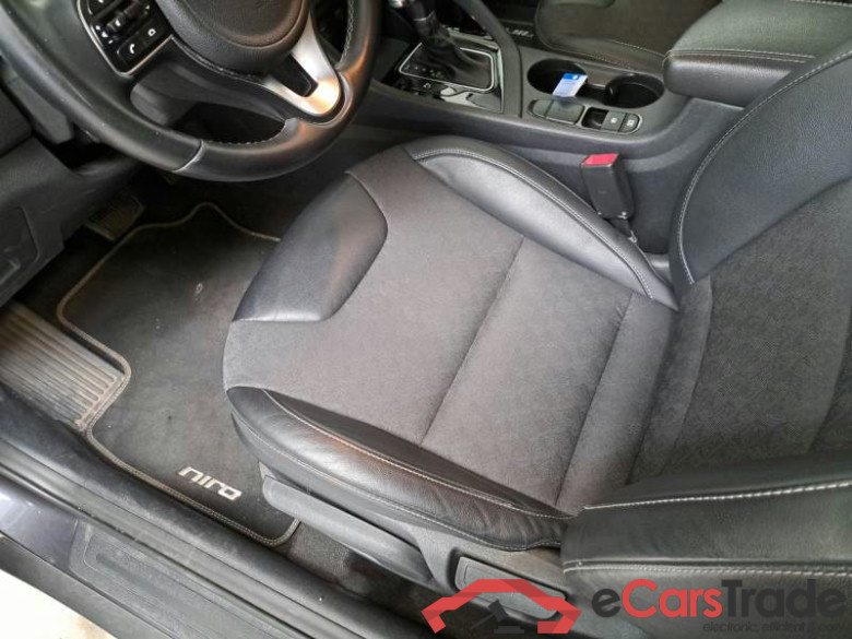 Kia Niro 1.6 GDi Hybrid Style Aut. Navi 1/2 Leather Klima PDC ... #6