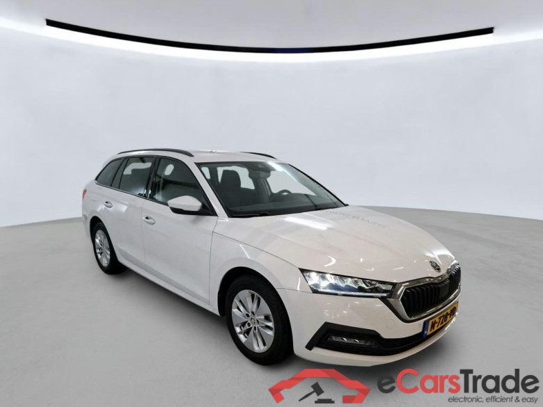 SKODA Octavia Combi 110 kW #5