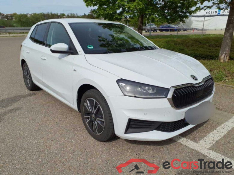 Skoda Fabia (PJ3)(06.2021->) - Hagelschaden am Fzg. DE - LimS5 1.0 TSI EU6d, Tour OPF, 2021 - 2023 #1