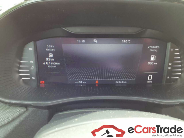 Skoda Fabia (PJ3)(06.2021->) - Hagelschaden am Fzg. DE - LimS5 1.0 TSI EU6d, Tour OPF, 2021 - 2023 #5