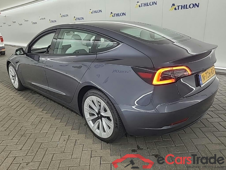 Tesla Model 3 Long Range Dual Motor AWD 4D 350kW #4